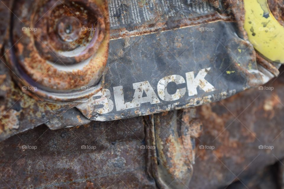 “BLACK”