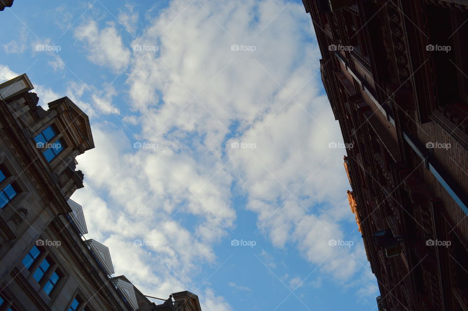 looking up. above our head 😃Sky-architecture