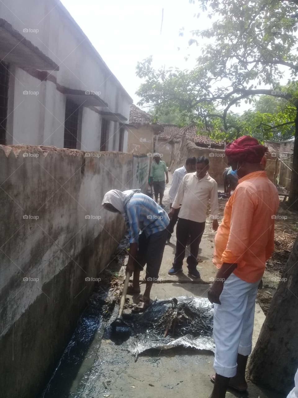 Villagers working in UP India Chakia Chandauli