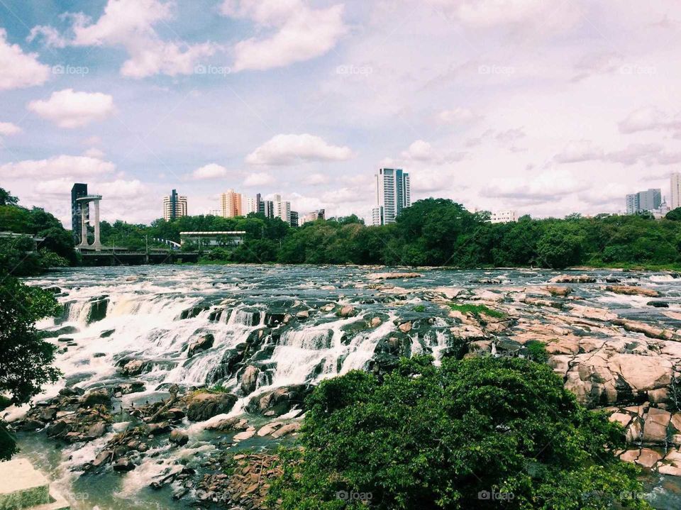 O Rio de Piracicaba, visto do mirante. iPhone shot, of beautiful River Piracicaba