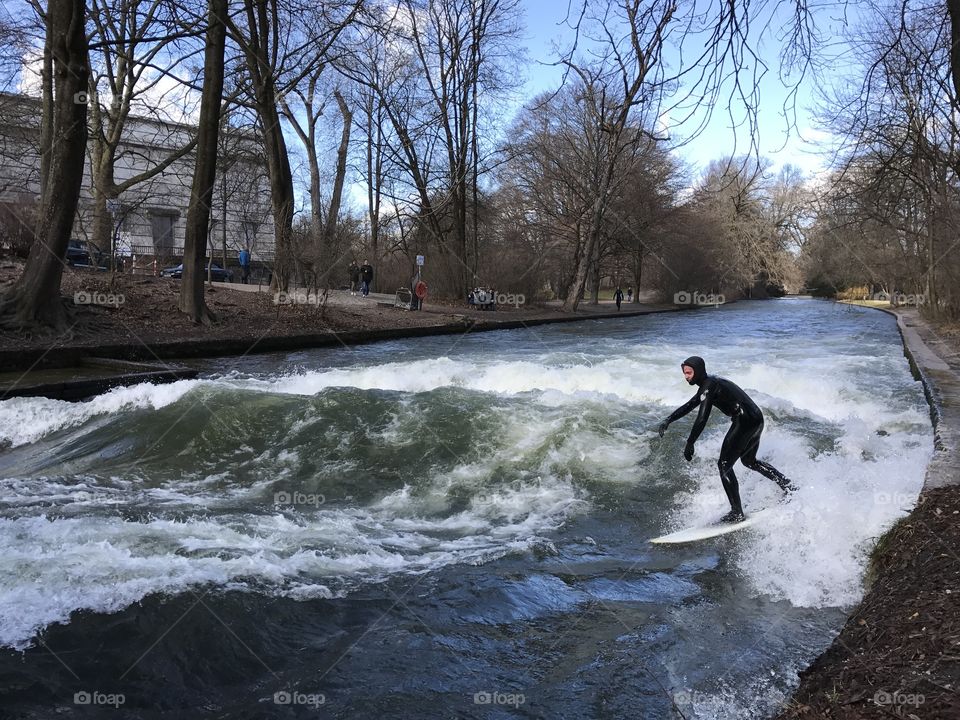 Englischer Garten Surfer. Winter 2016. Munchen, Germany.