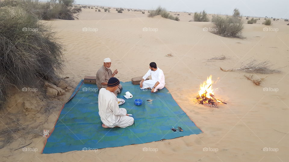 Explore the desert of Dubai with family