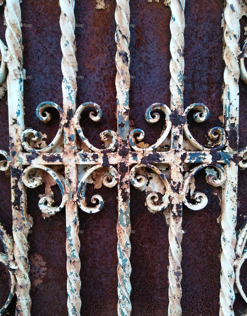 Rust old design metal