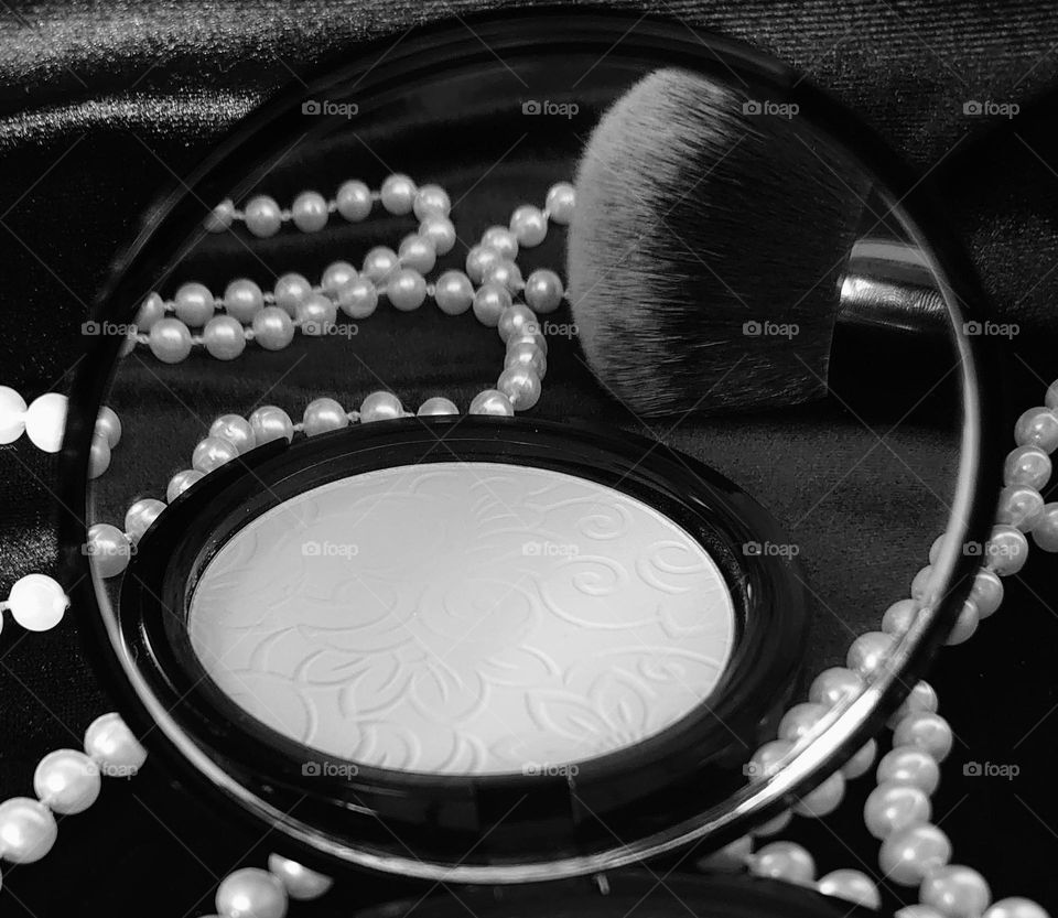 Powder ⚫ Beauty в 🤍 Pearls 🖤 Reflection⚪