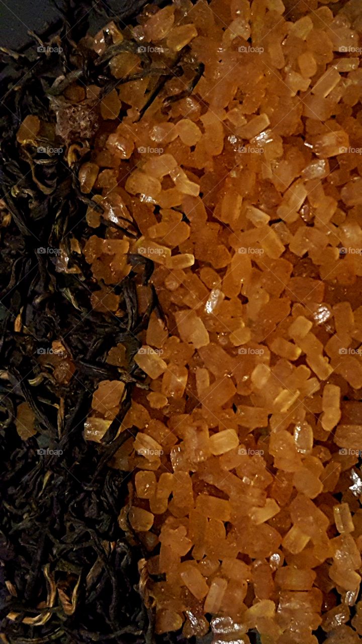 Black tea and cane sugar.