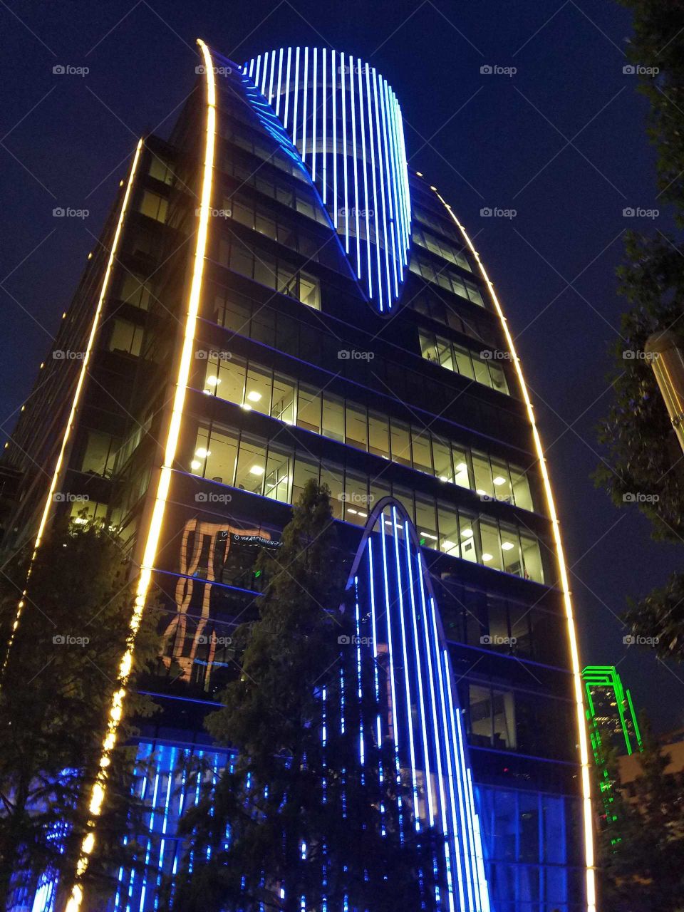 Dallas building with changing Lighting