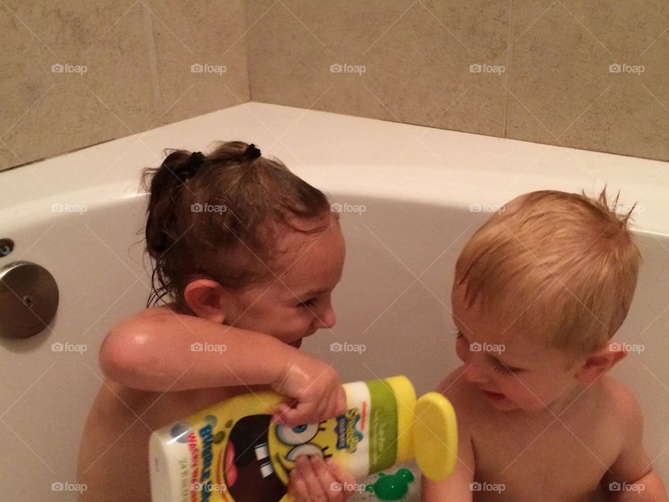 Kids bubble bath