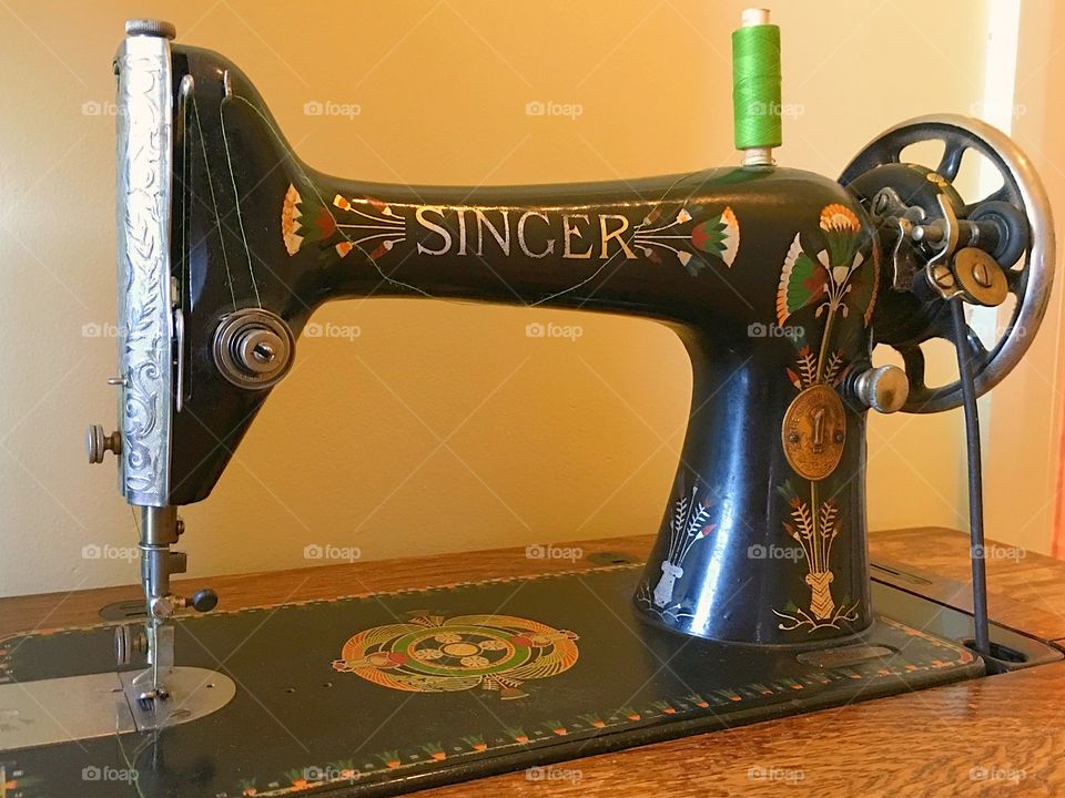 circa 1928 vintage singer treadle sewing machine with Egyptian painted motifs