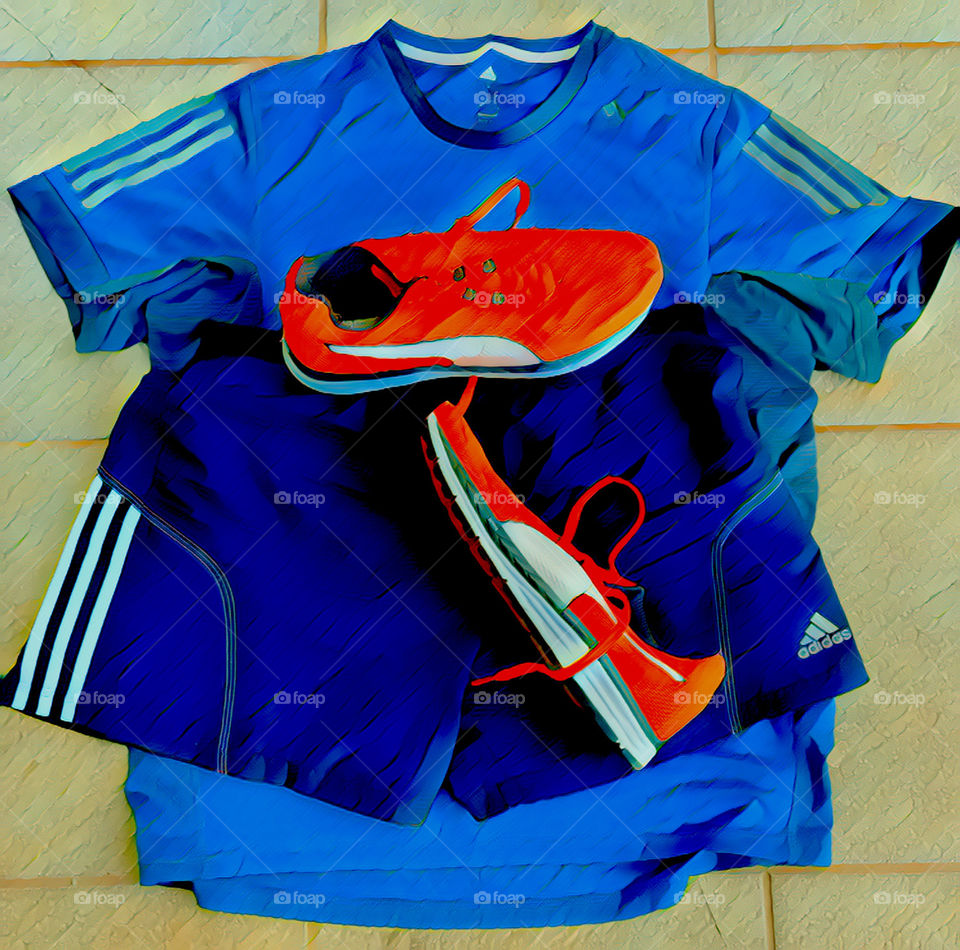 🏃‍♂️ 🇺🇸 Good Morning!  Everything ready to sweat the shirt. Let's go for a good morning jog?  Running is good for your health! / 🇧🇷 Bom dia! Tudo pronto para suar a camisa. Vamos para um bom cooper matinal? Correr faz bem para a saúde! 