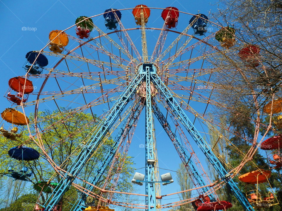 a Ferris wheel in the Victory Park, the city of Kiev, the spring of 2018