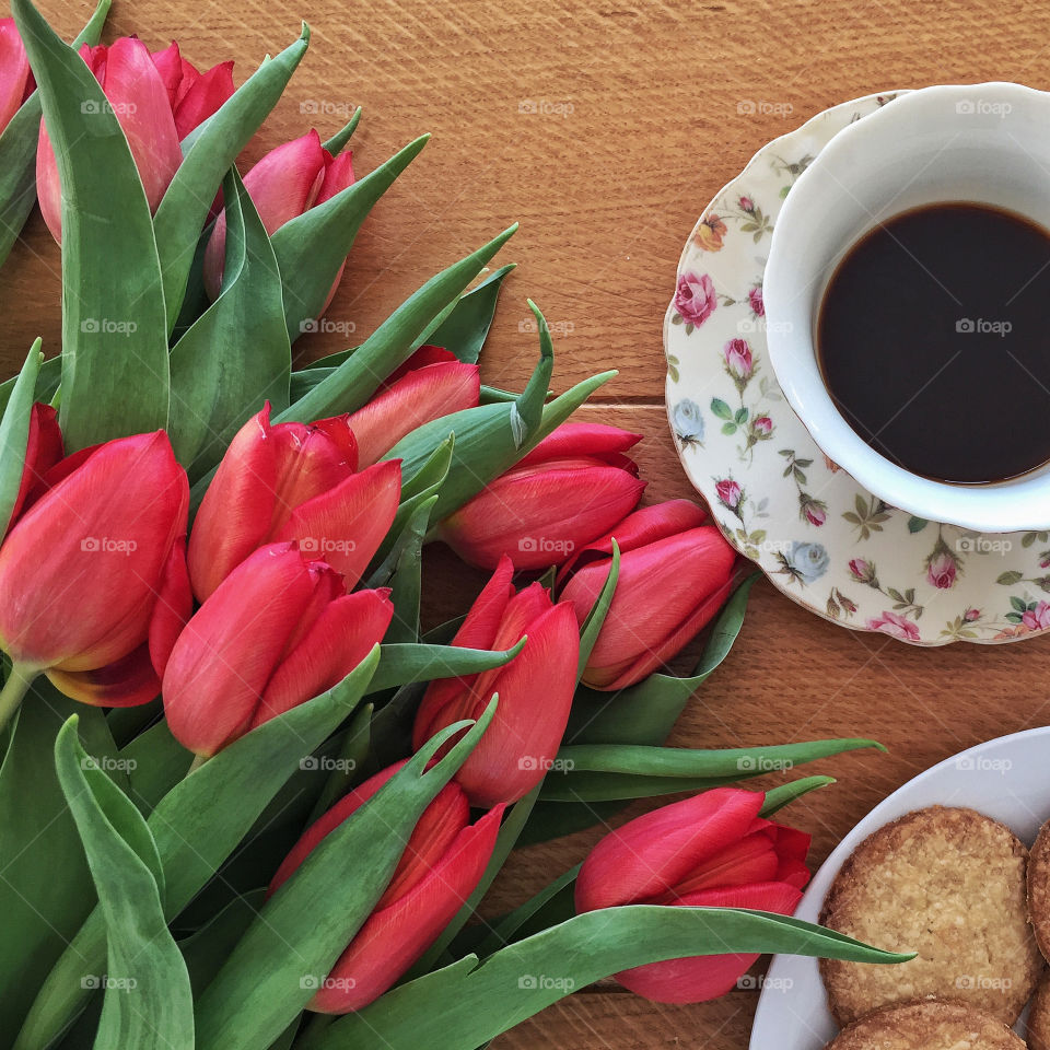 Fresh coffee and cookies