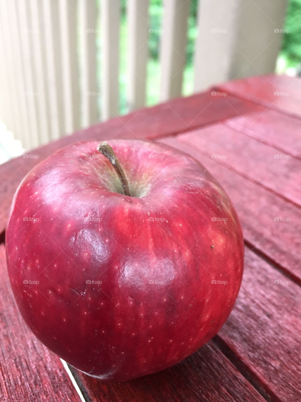 Apple a day keeps the doctor away 