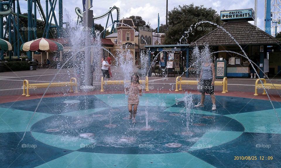 Cedar Point fountain