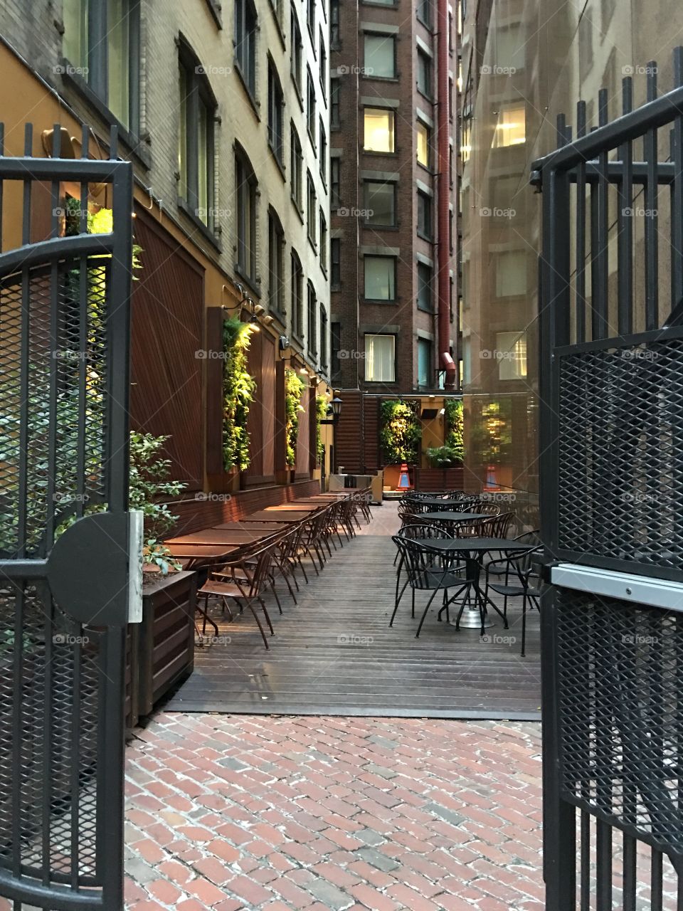 Hidden Cafe
Financial District
Boston