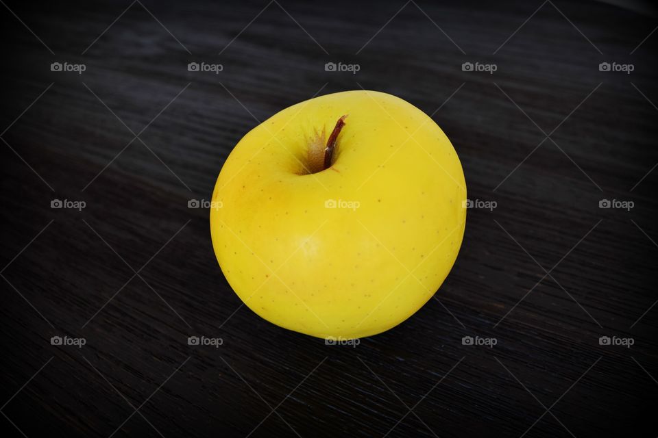 Close-up of a apple