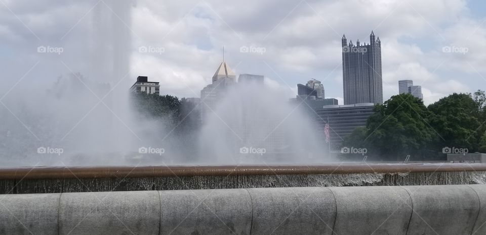 Pittsburgh Through the Fountain