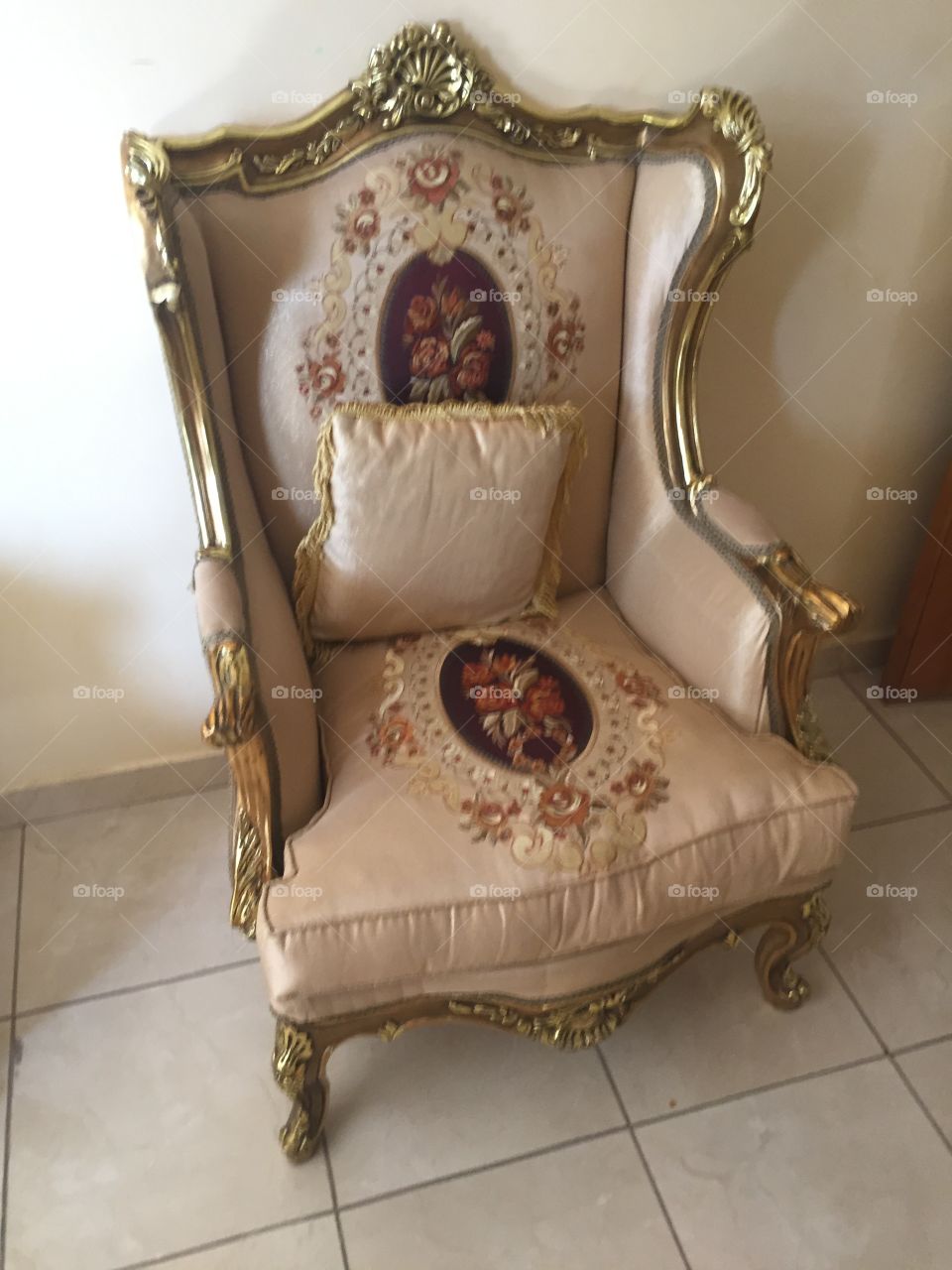 Moroccan chair 