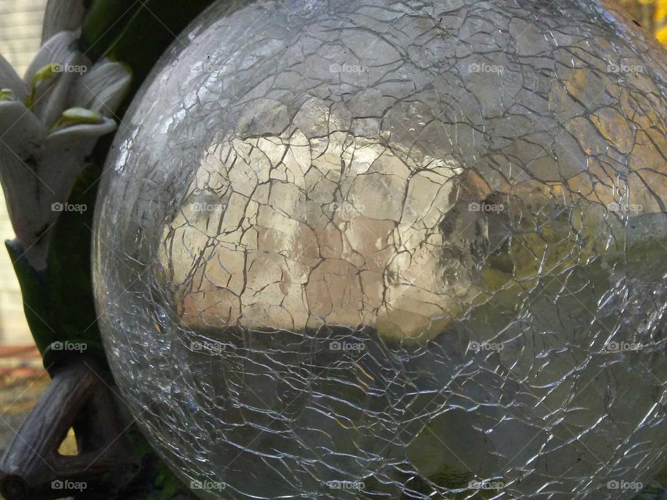 cracked globe