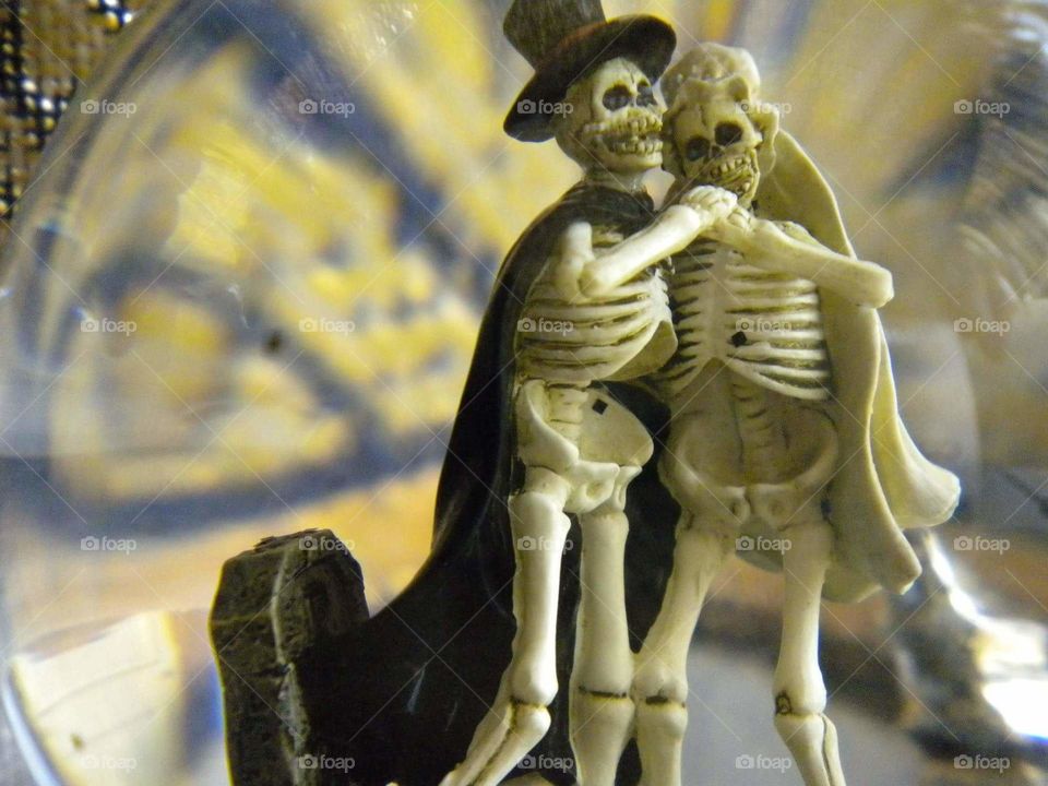 Skeleton Wedding