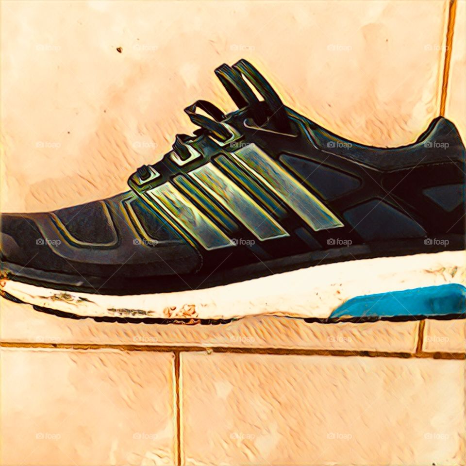 Vamos sujar o nosso Adidas Energy Boost na terra? Correr é muito bom, e meu cooper matutino é indispensável. 