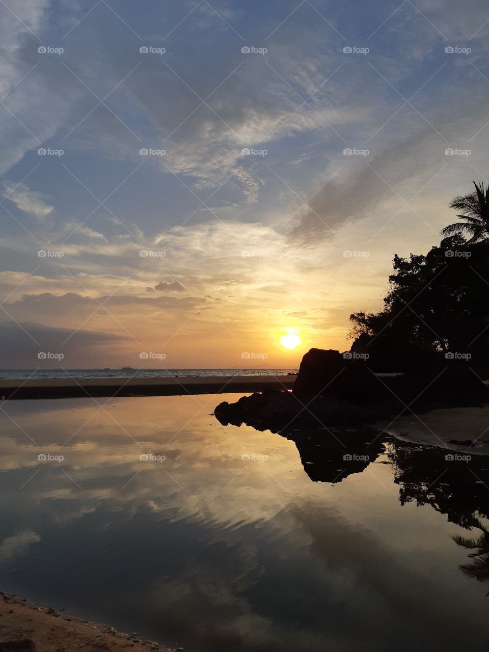 sunset on a beach of Koh Samui (Thailand)