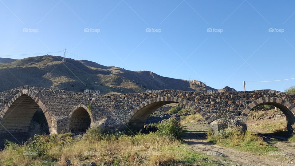 ponte dei saraceni sicilia