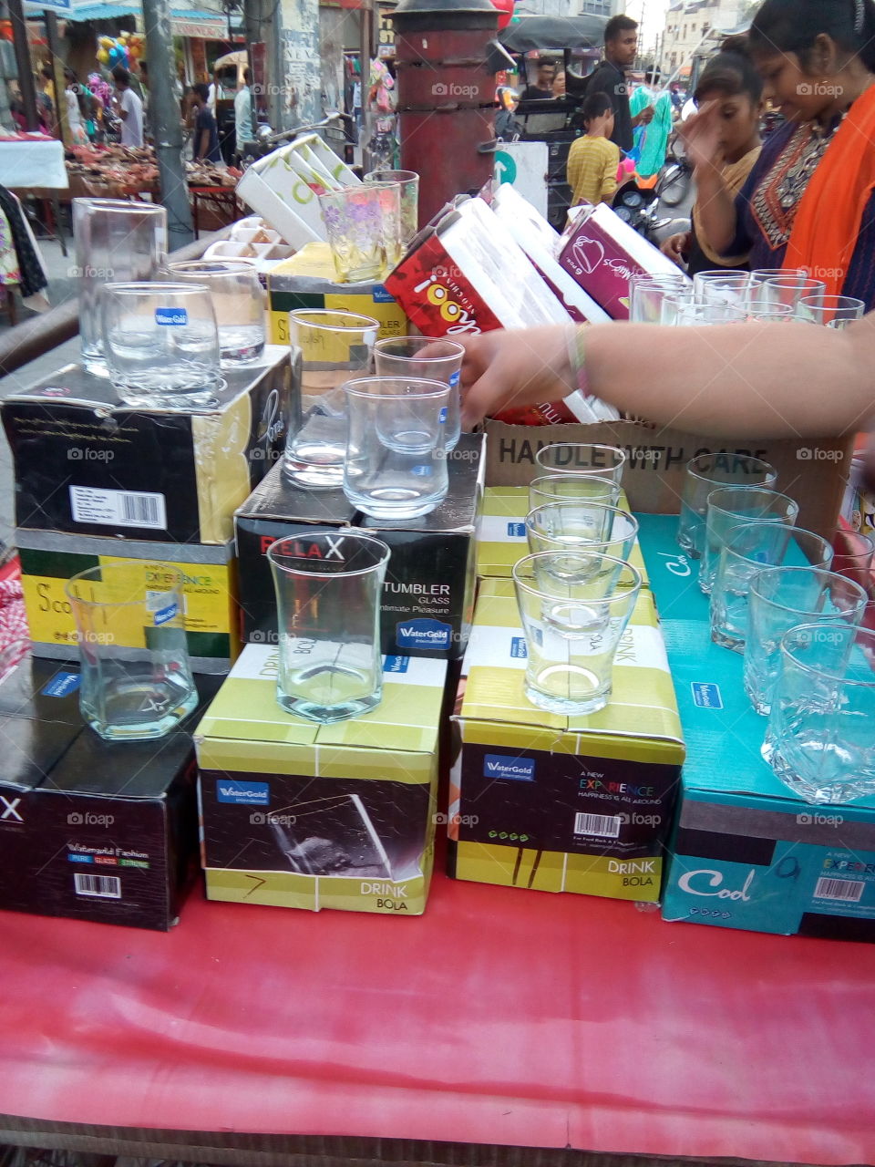 sale of glasses at Arya Smaaj Chauk Bathinda city.