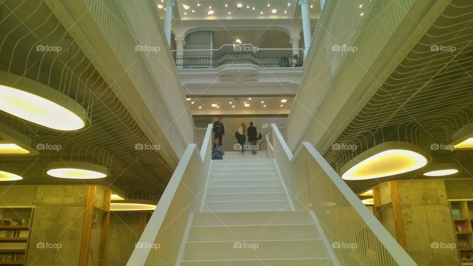 library, Bucharest, Romania, Carturesti, architecture, interior, corners, stairs, steps,