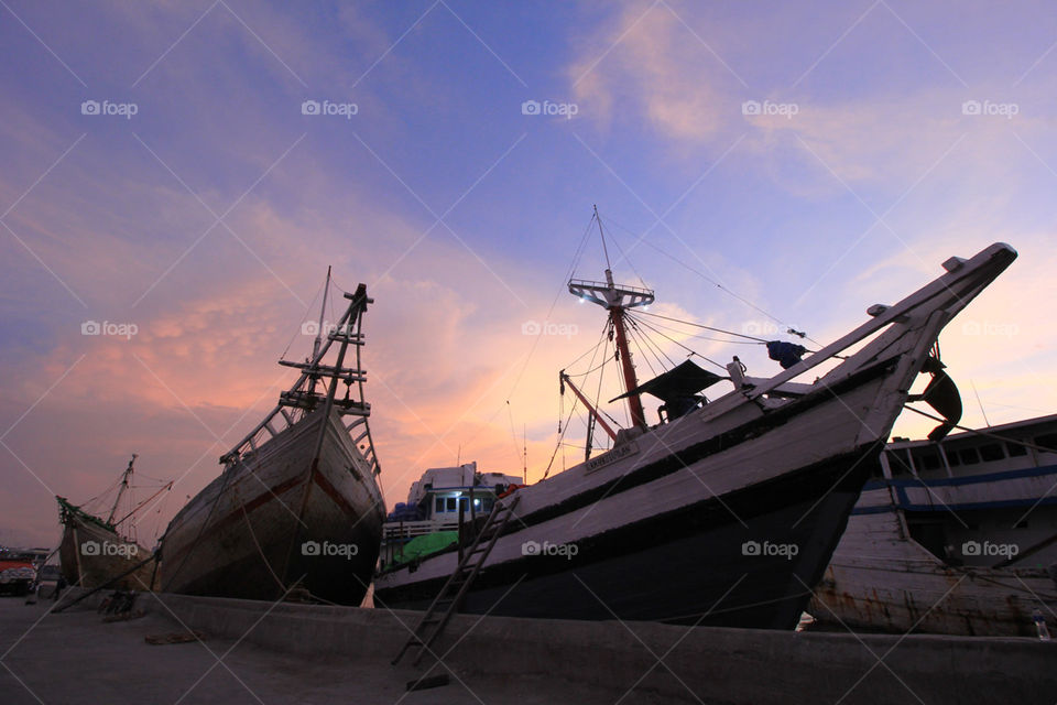 Ship in sunda kelapa harbour Jakarta