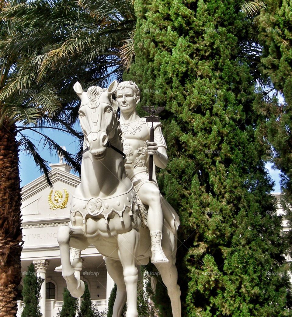 Cesar statue in Las Vegas