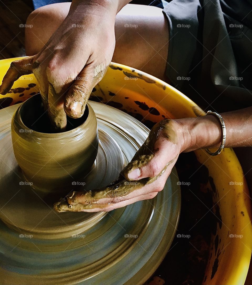 Hand-made Artificial pottery