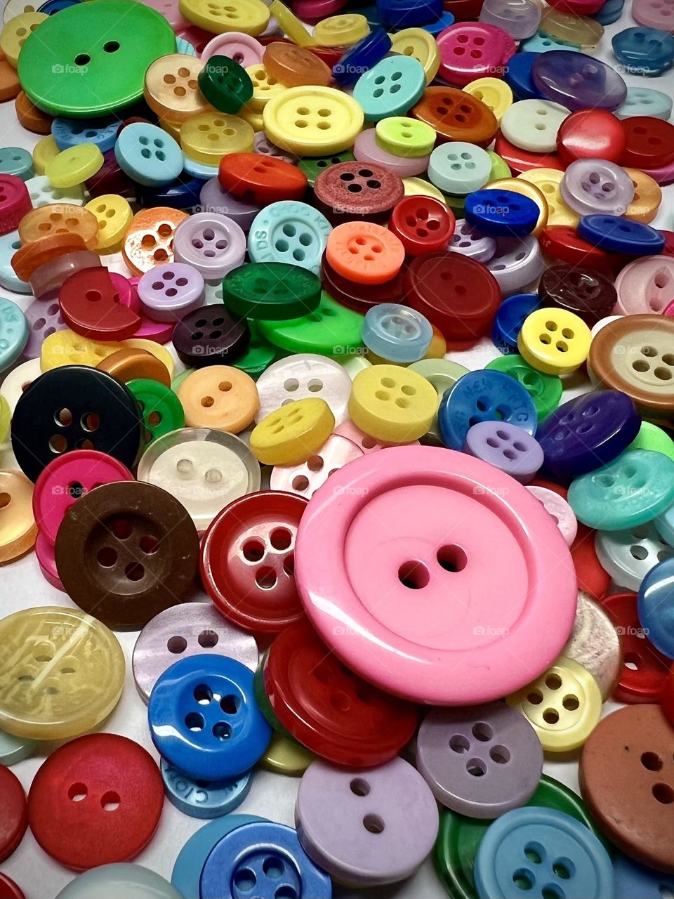 Fun crafting with colorful buttons