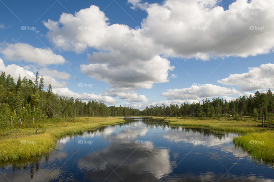 Scenic view of idyllic lake