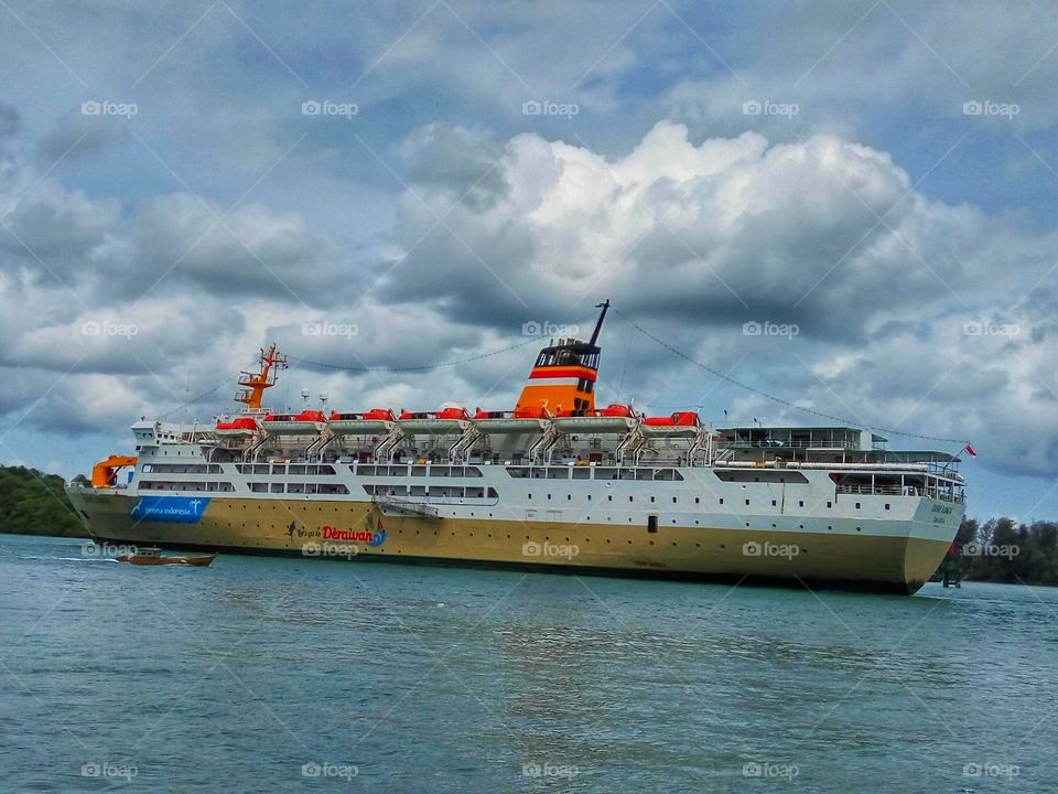 Sea transportation in Indonesia