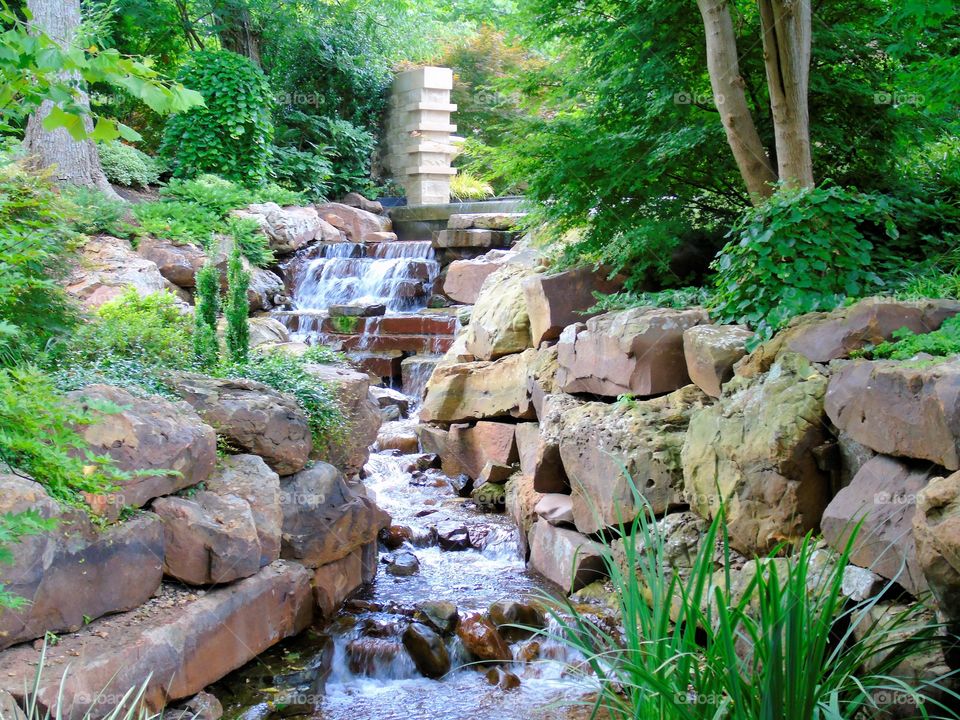 Water design. Water design at arboretum 