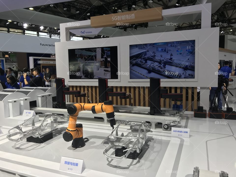The Robots Are Coming - snapshots from the recent MWC Shanghai - showing the fast progress of remote operated robots 