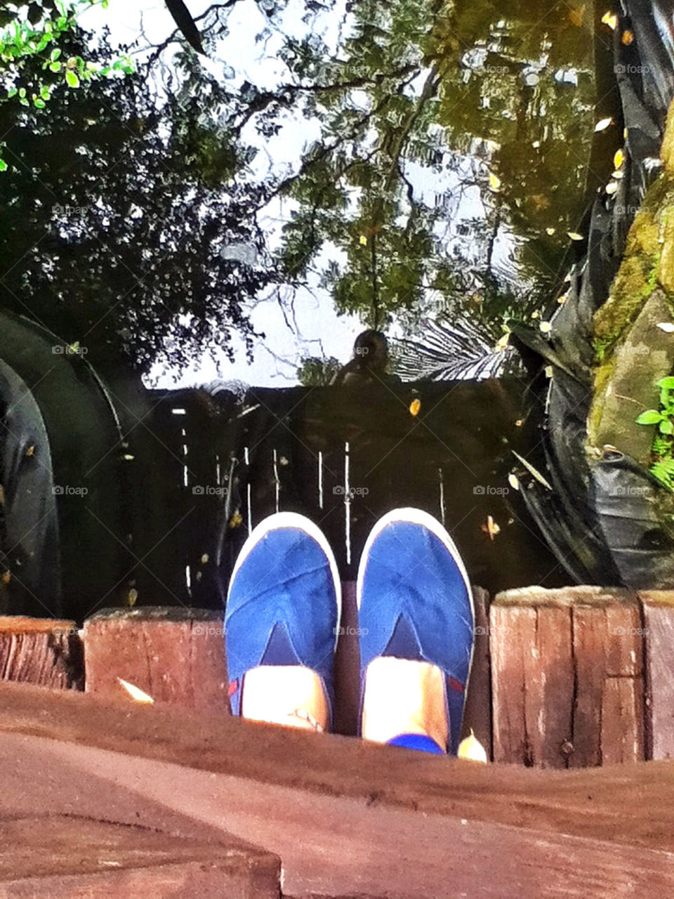 Feet at the bridge reflection