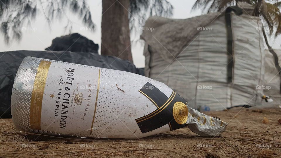 The death of  the Moet