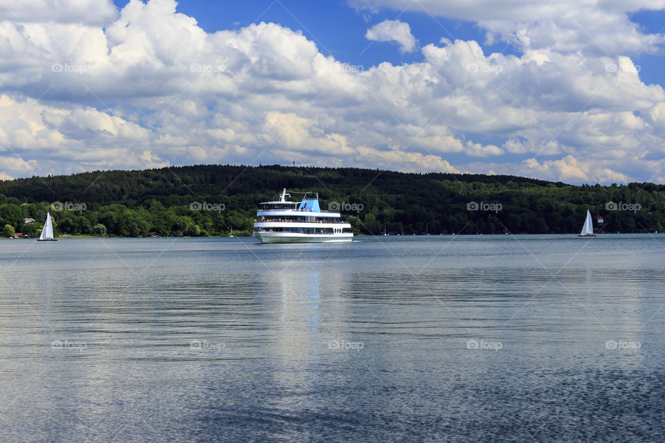 Shipping at the lake