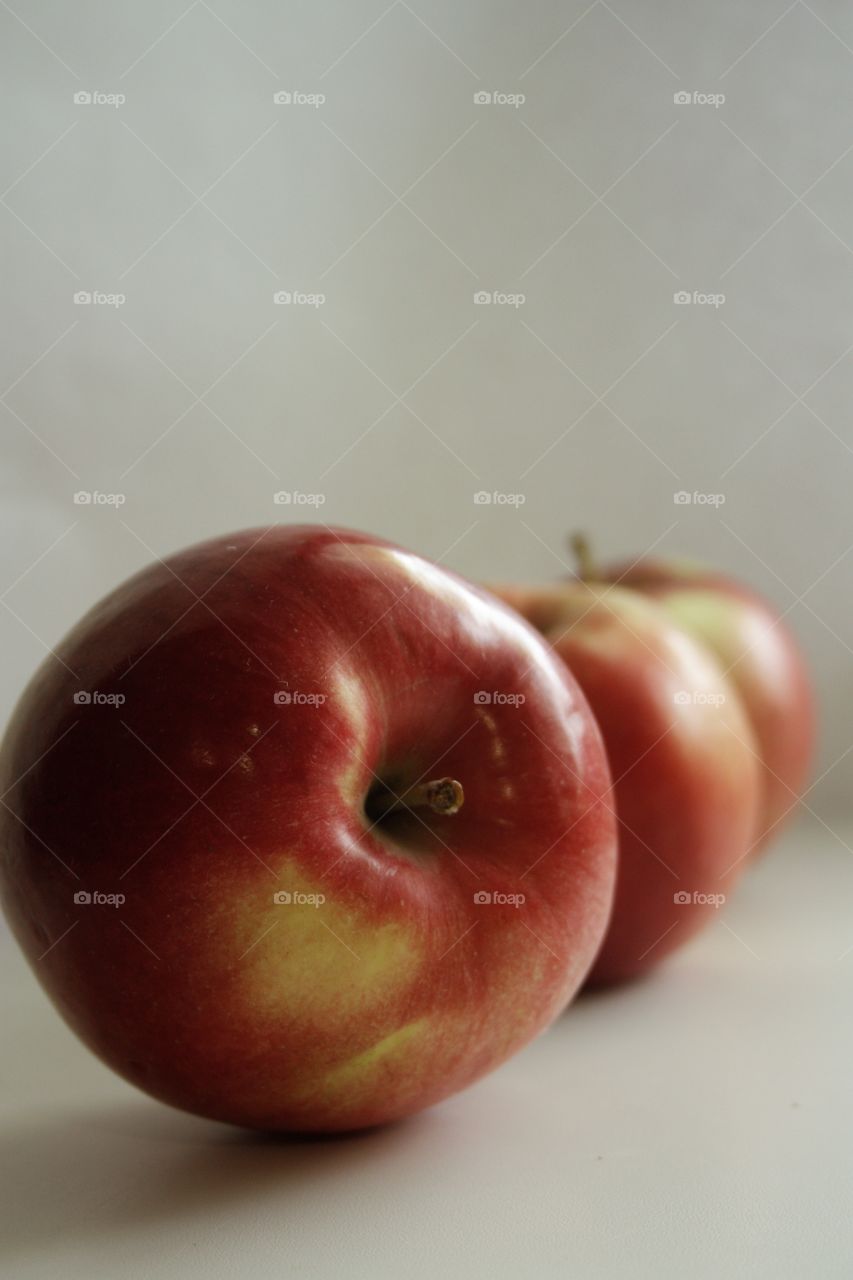 red apples, juicy and healthy, vitamins