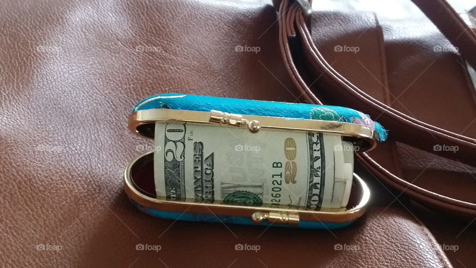 Hiding money in lipstick case