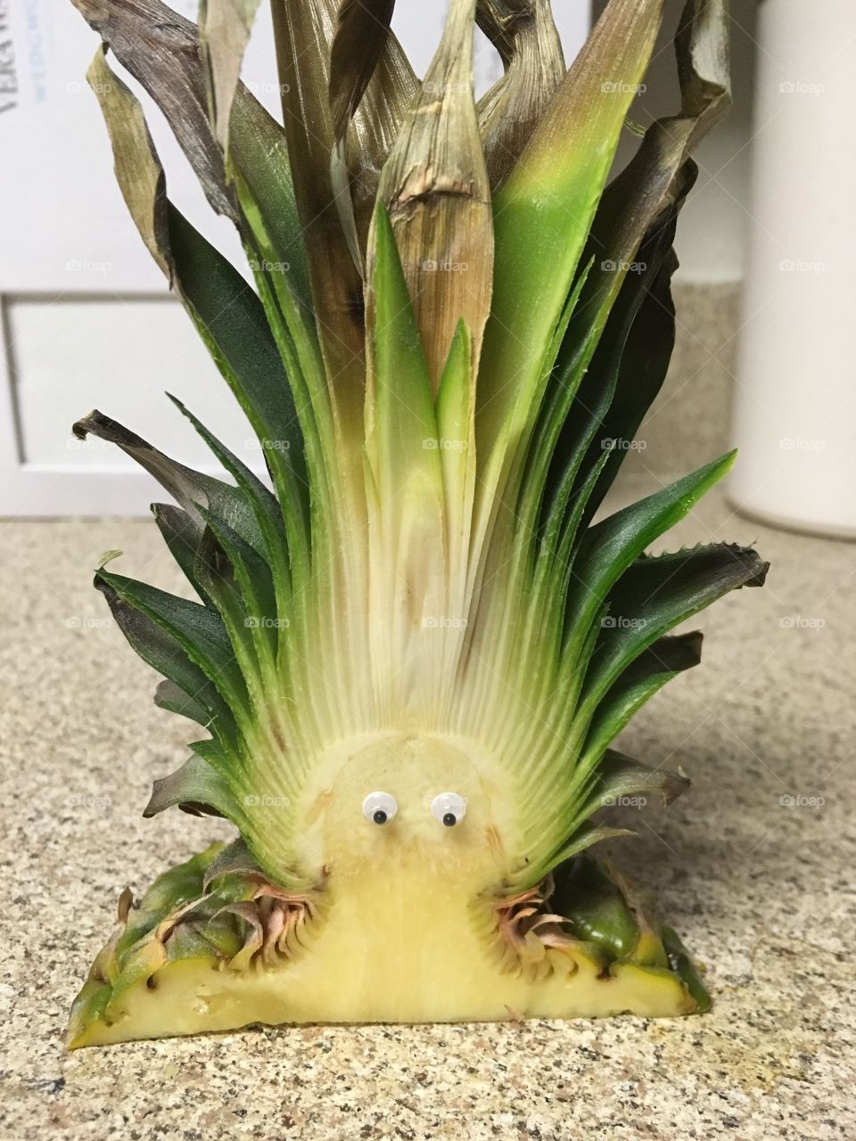 Googlie pineapple 