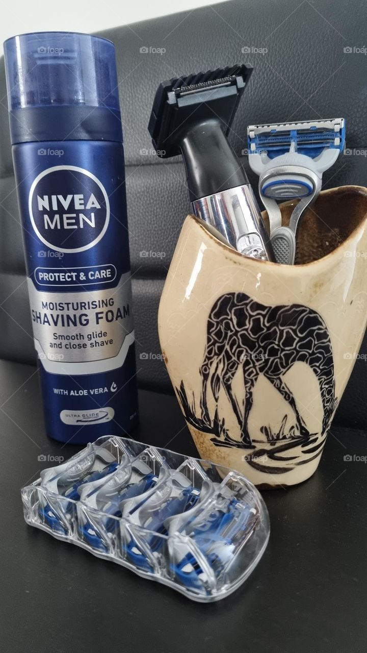 All you  need for a smooth shave.