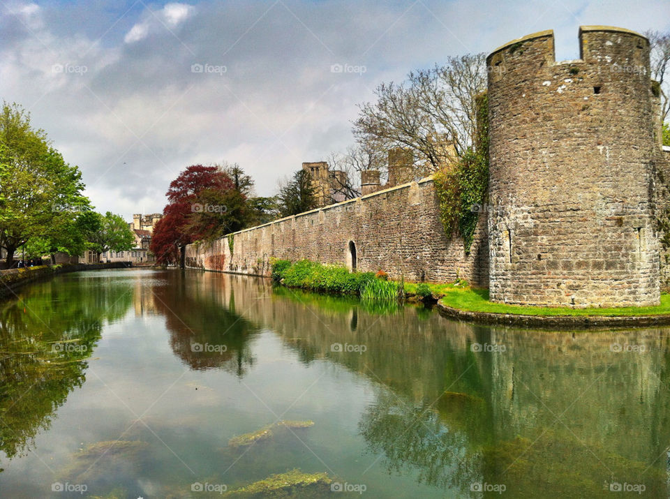 wall england water reflection by eayajf