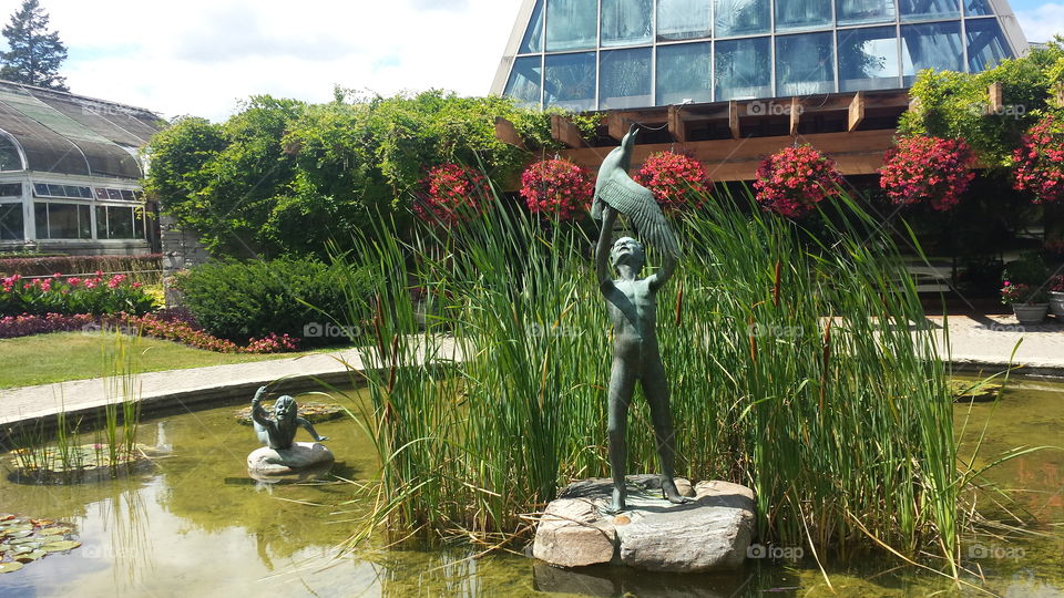 Niagara Falls Sculpture