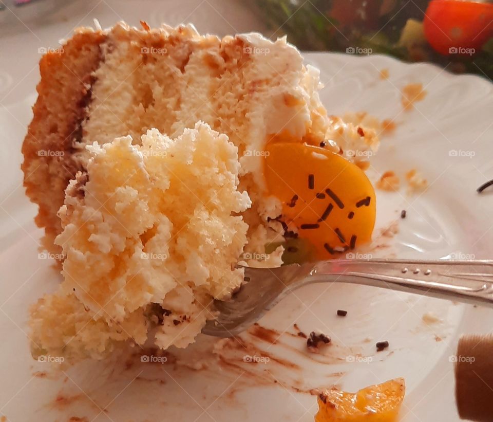 delicious cake