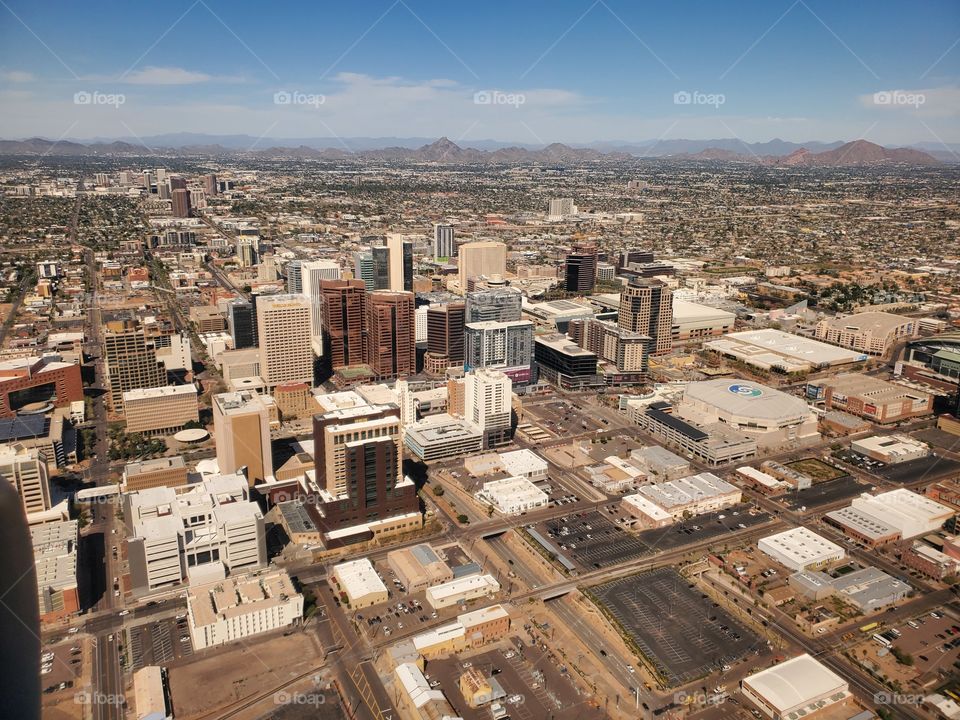 on approach to Phoenix Sky Harbor airport