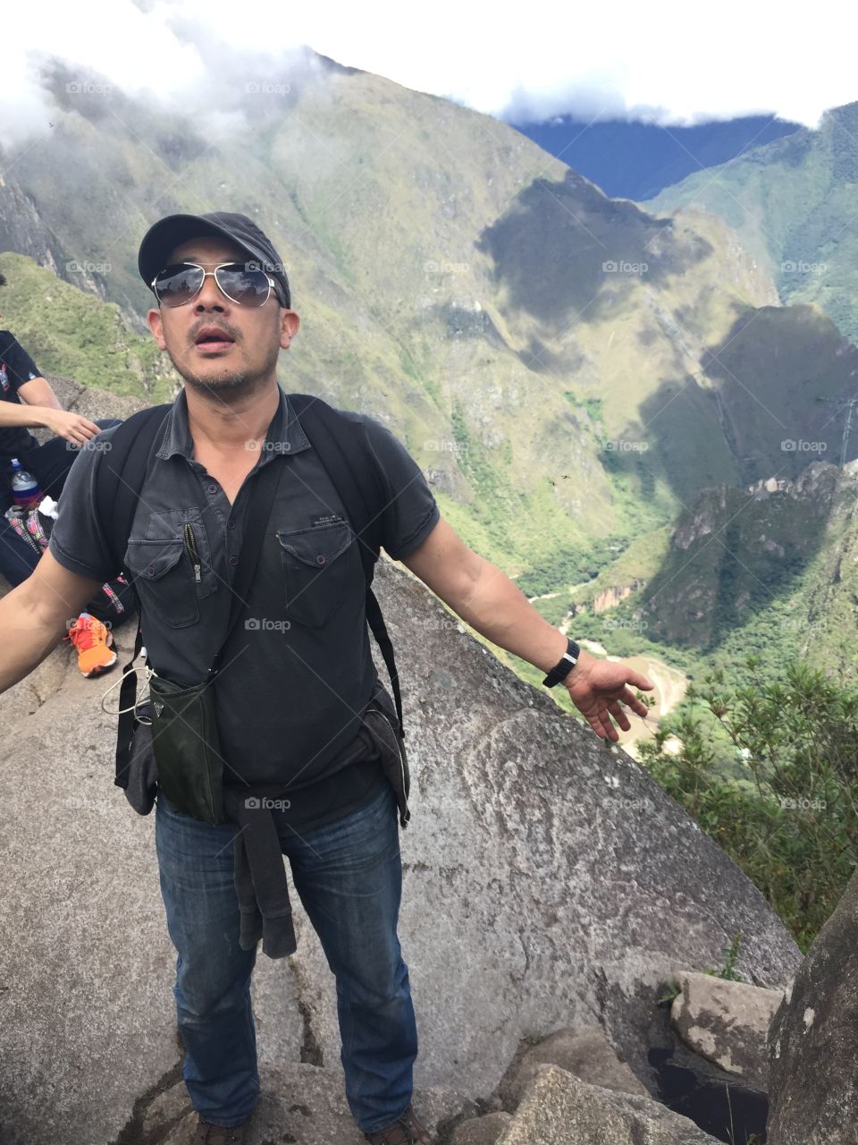 Machu Picchu climb. wyanapicchu climb to the very top