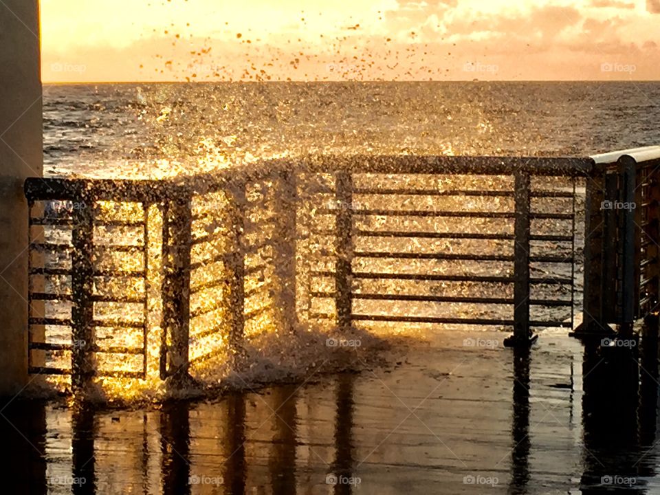Boynton Beach Pier splash