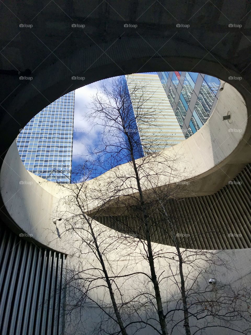 The thing I’ve seen, the place I’ve been. This is an amazing architecture design which is contrast between nature and modern. 